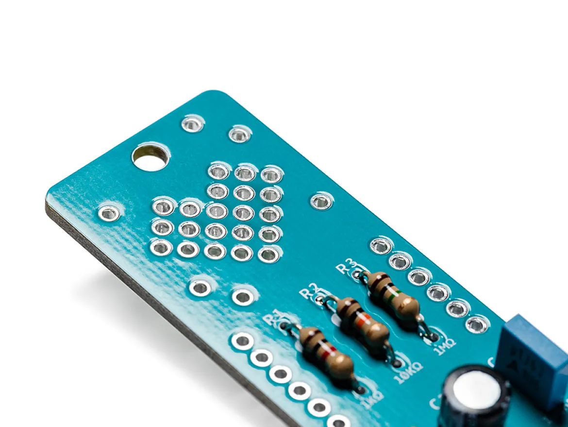 Arduino, Make Your UNO Kit, Mikrocontroller, Bausatz für Leiterplatte und Synthesizer-Shield