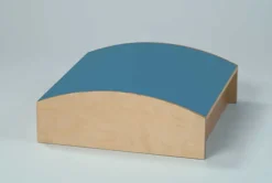 Bergpodest blau
