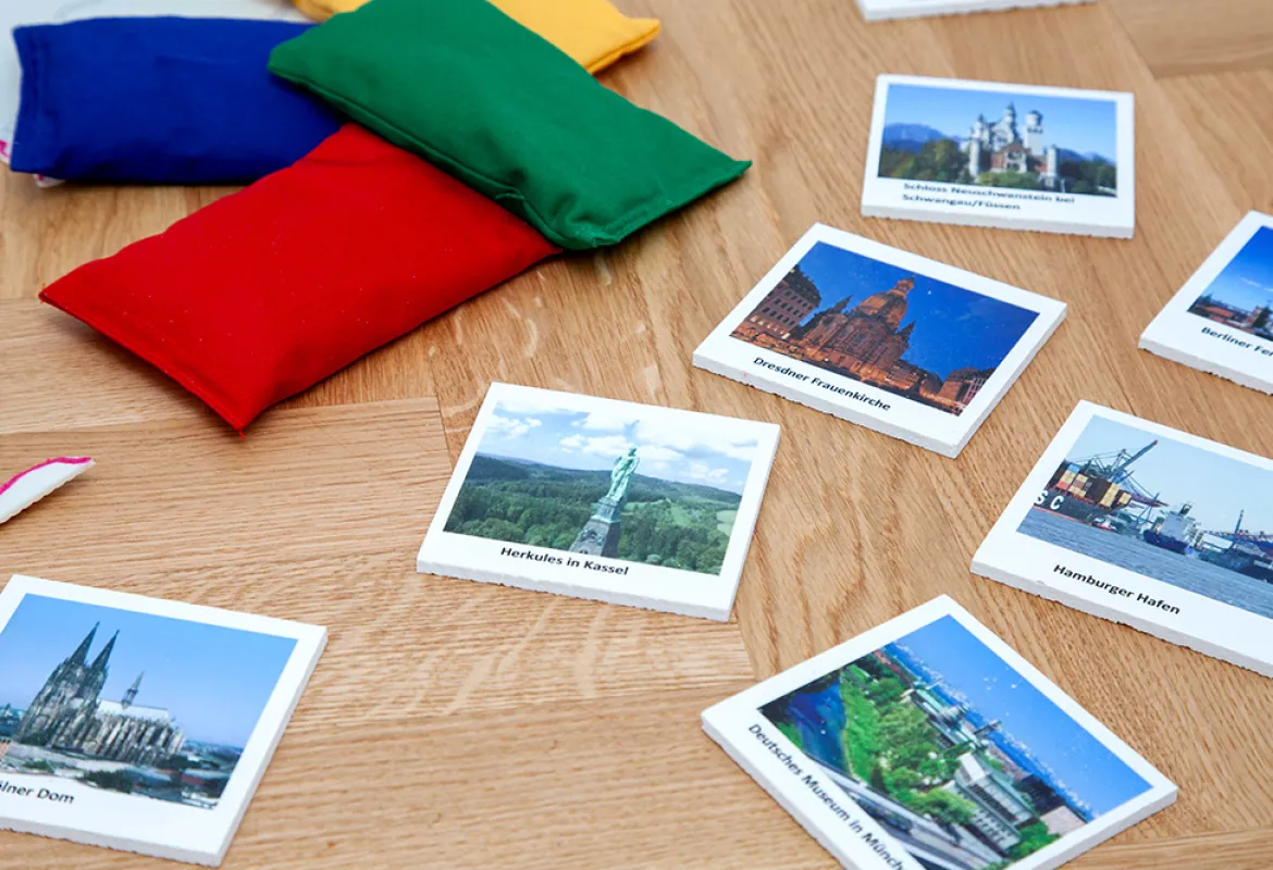 Bodenpuzzle Deutschland politisch Zubehörbox