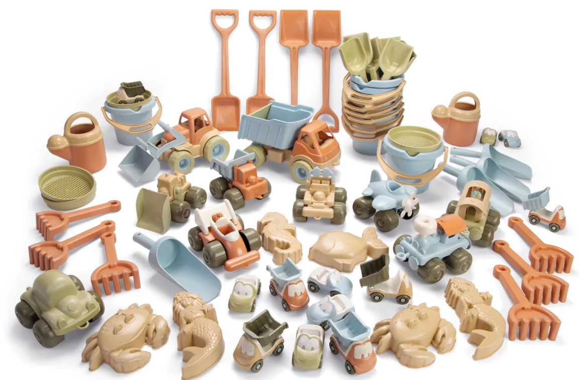 dantoy® BIOplastic Sandset mit Fahrzeugen 62 Teile, ab 12 Monate