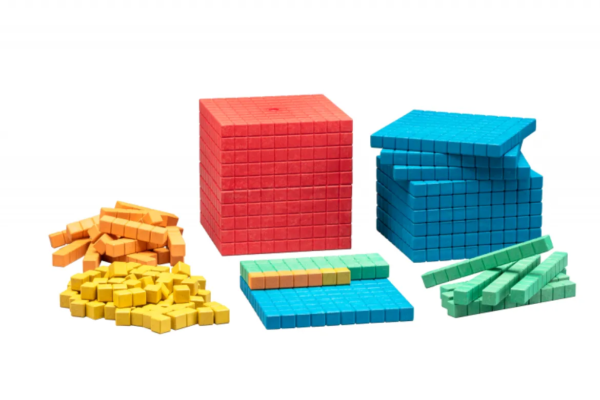 Dienes Grundsortiment in 5 Farben aus RE-Wood®, Set I, 141 Teile im Karton