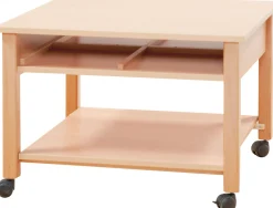 Fahrbarer Spieltisch