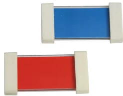 Farbtäfelchen im Holzkasten, 63 Farben