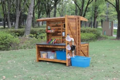 Forscherstation, für Wald und Garten, mit Wasserpumpe, aus Holz, Outdoor