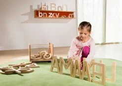 Großbuchstaben Set aus Holz, ab 4 Jahre