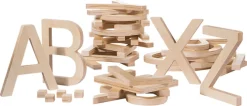 Großbuchstaben Set aus Holz, ab 4 Jahre