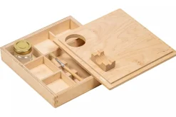 Holztablett mit Übungen zum Kleben