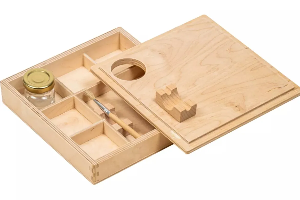 Holztablett mit Übungen zum Kleben