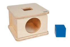 Imbucare-Kasten mit Kubus