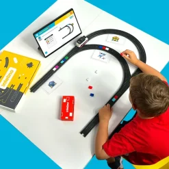 Intelino Smart Train, Klassensatz, programmierbarer Zug-Roboter, 4 Züge, 4 Waggons, 4 Gleisbausätze und 60 Farbplättchen