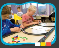 Intelino Smart Train, Starter Set, programmierbarer Zug-Roboter, 4 Programmiermodi, inkl. 20 Schienen und 40 Farbplättchen