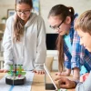 iRobot Root, Erweiterungsset Brick Top, kompatibel mit klassischen Bausteinen