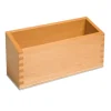Kasten aus Holz, naturfarben