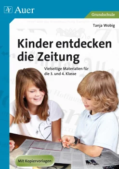 Kinder entdecken die Zeitung
