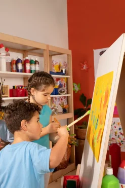 Mal-Station Petit Miró, Malwand mit Regal und Rollen, 2-5 Jahre