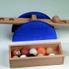 Materialerfahrung Set Kindergarten mit Waage im Holzkasten, Lernspiel, ab 3 Jahre