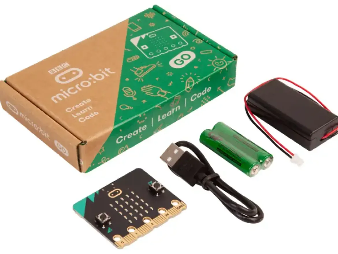micro:bit Go, Starter Kit, Pocket-Mikrocontroller, Starter Set mit Boards, Kabel, Batterie-Packs, Batterien und Anleitung, einzeln
