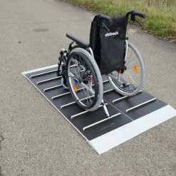 Pedalo® Rolli-Parcours Station Rüttelplatte, Übungsfahrbahn, ab 3 Jahre