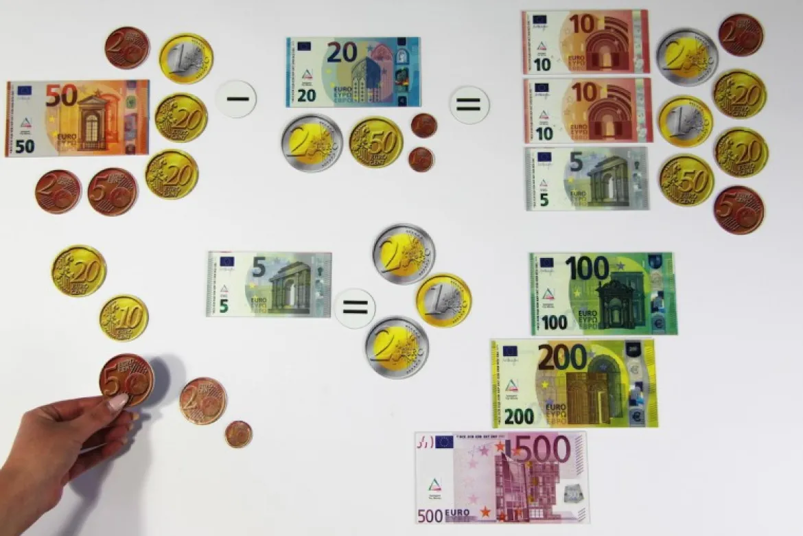 Rechengeld Euro, magnetisch, aus MAG-Pap° in Kunststoffbox