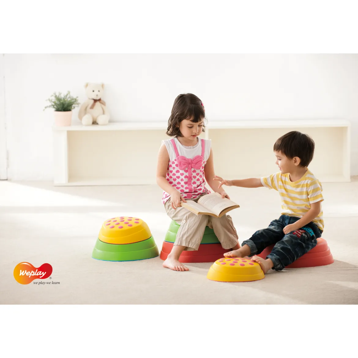 Regenbogen Flusssteine, 6er Set, stapelbar, größter Stein 40 x 39 x 13 cm, ab 2 Jahre
