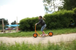 Roller groß (82 cm), orange, TopTrike Kinderfahrzeug