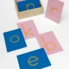 Sandpapierkleinbuchstaben Druckschrift