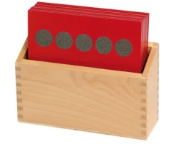 Sandpapier-Mengenbilder, 10 Tastplatten im Holzkasten, 4-7 Jahre