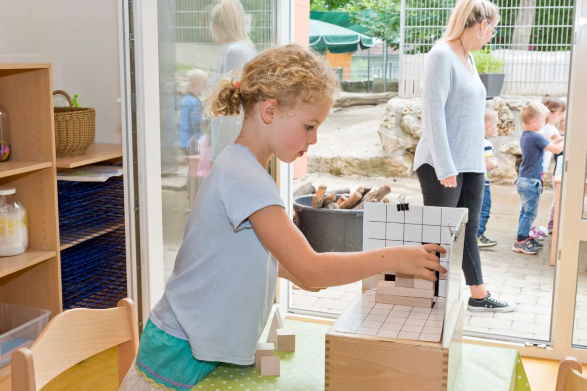 Schattenbauspiel 6er-Klassen-Set, ab 5 Jahre