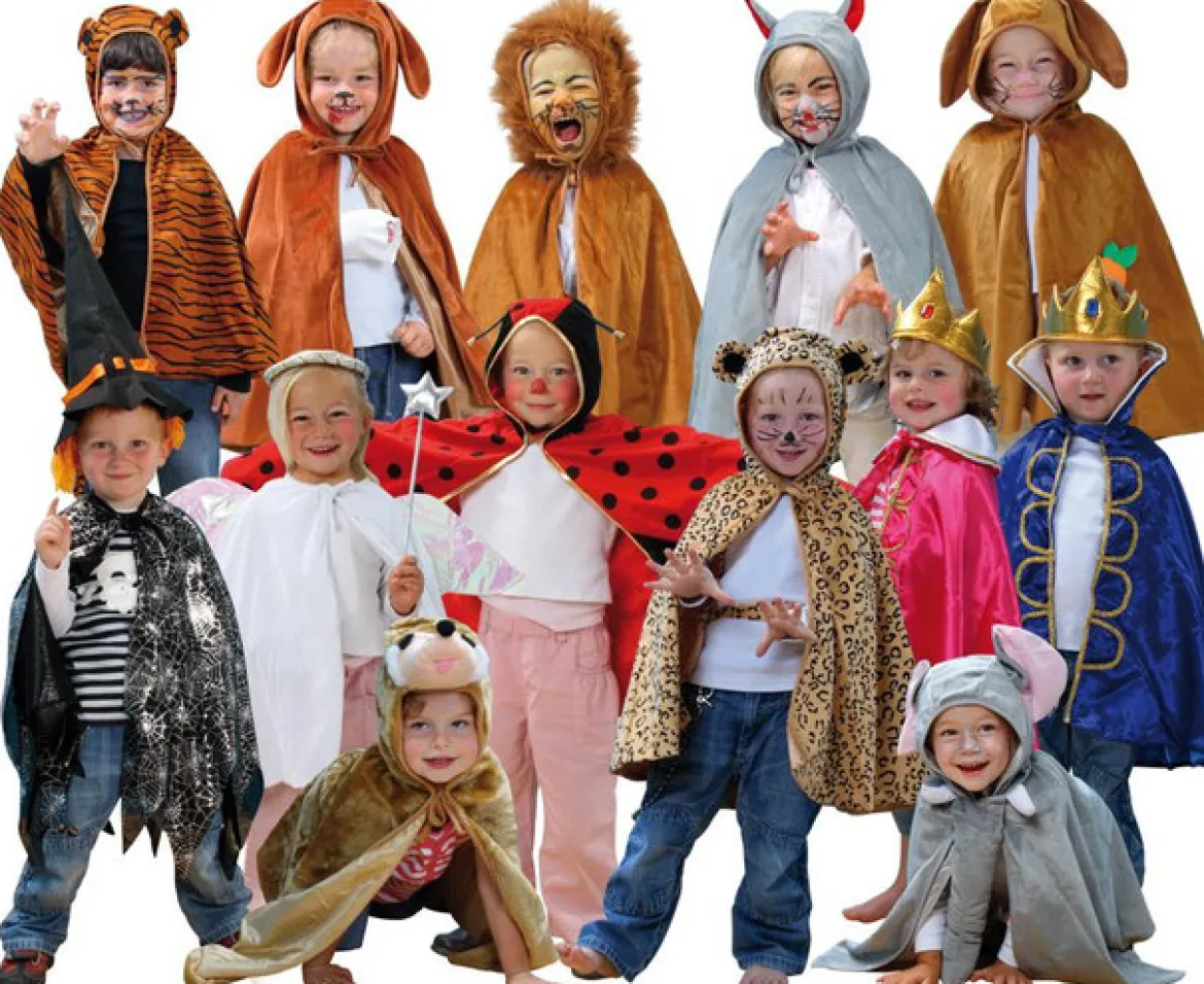 Set mit 13 Kostümen, Universalgröße, 3-8 Jahre