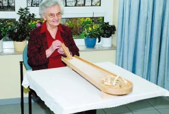 Tischkegelbahn, aus Buchenholz, 86 cm lang, ab 4 Jahre