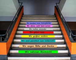 Treppen-XXL Sticker, Indoor, Verhaltensregeln, 120 x 10 cm