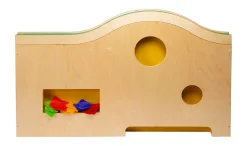 Wandspielbahn Loch