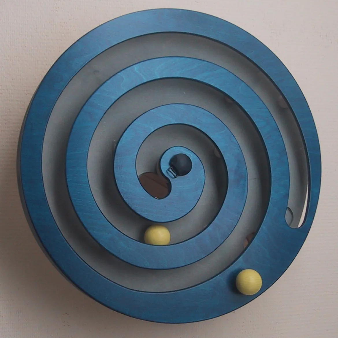 Wandspiel Kugel-Spirale blau, ab 3 Jahre
