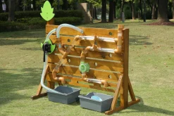 Wasser-Spielset, Freistehende Wand mit Rohren und Rädern, Outdoor