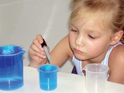 Wasserwerkstatt, Set in 2 Kunststoffkästen, ab 3 Jahre