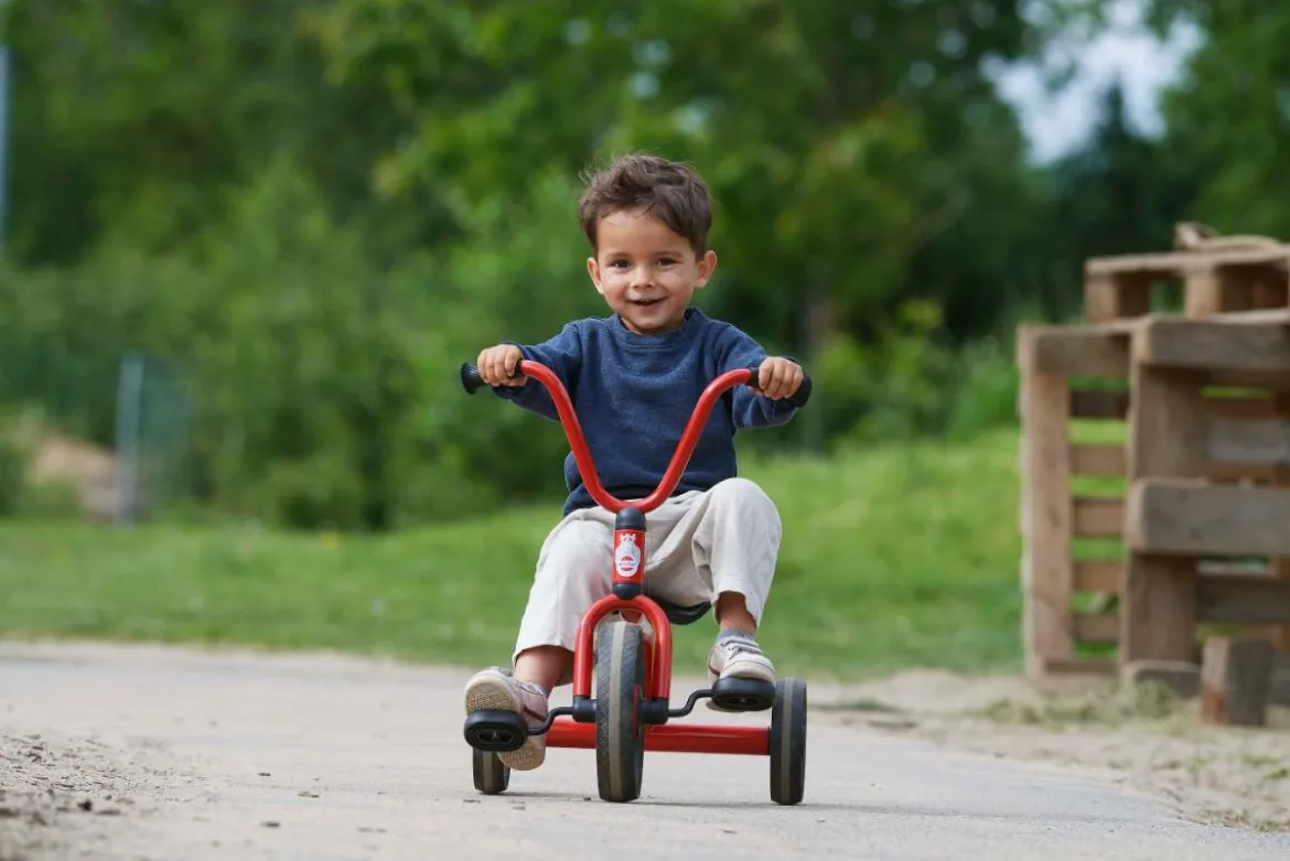 Winther Dreirad mit Anhängerkupplung, rot, 1-4 Jahre, MINI VIKING Kinderfahrzeug