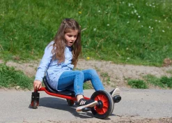 Winther Dreirad mit flexiblen Hinterrädern, FunRacer, rot, 2-4 Jahre, MINI VIKING Kinderfahrzeug