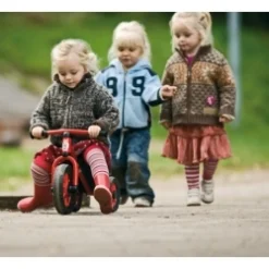 Winther Ergonomisches Laufrad mit drei Rädern, Scooter, rot, 1-3 Jahre, MINI VIKING Kinderfahrzeug