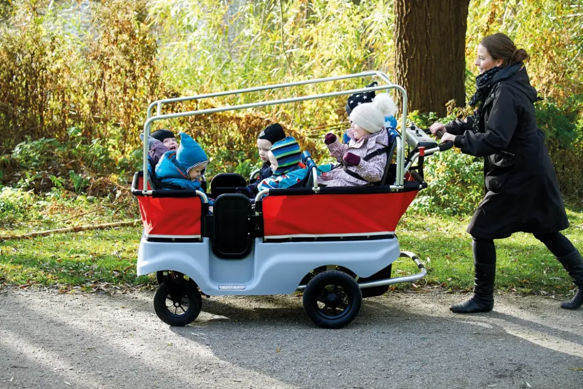 Winther® E-TURTLE Kinderbus Basic, 6 Kinder, Elektro, 8901801