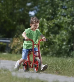 Winther Laufrad mit zwei Rädern und tiefem Einstieg, BikeRunner, rot, 4-7 Jahre, VIKING Kinderfahrzeug