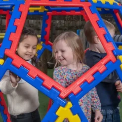 XL-Steckbausteine, XL Polydron Geo Dome, Kuppel, 62 Teile, aus Recyclingkunststoff, für Kinder