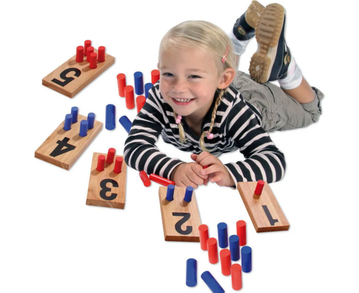 Zahlenstecktafeln aus Holz, 3-8 Jahre